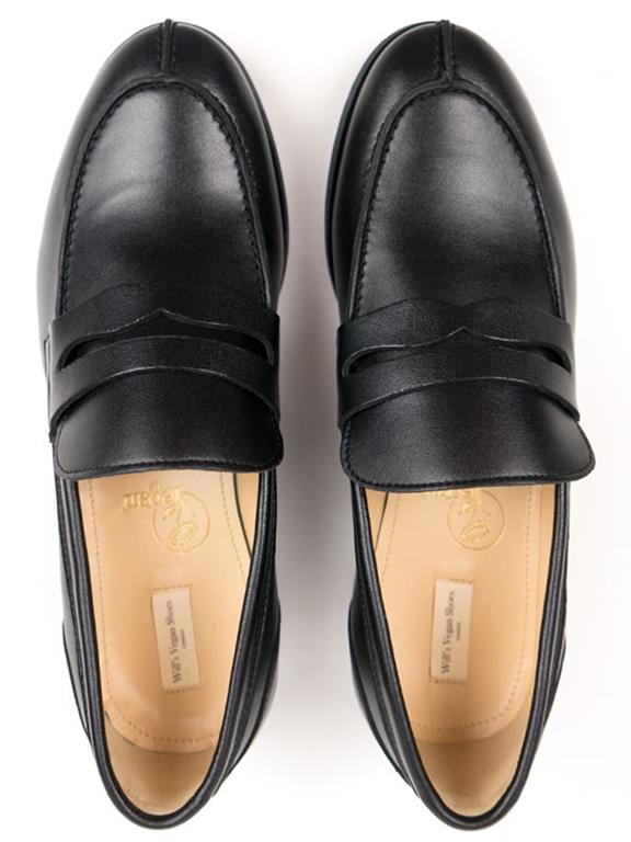 Loafers City Zwart from Shop Like You Give a Damn