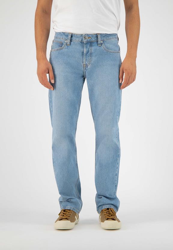 Jeans Relax Fred Light Blue 3