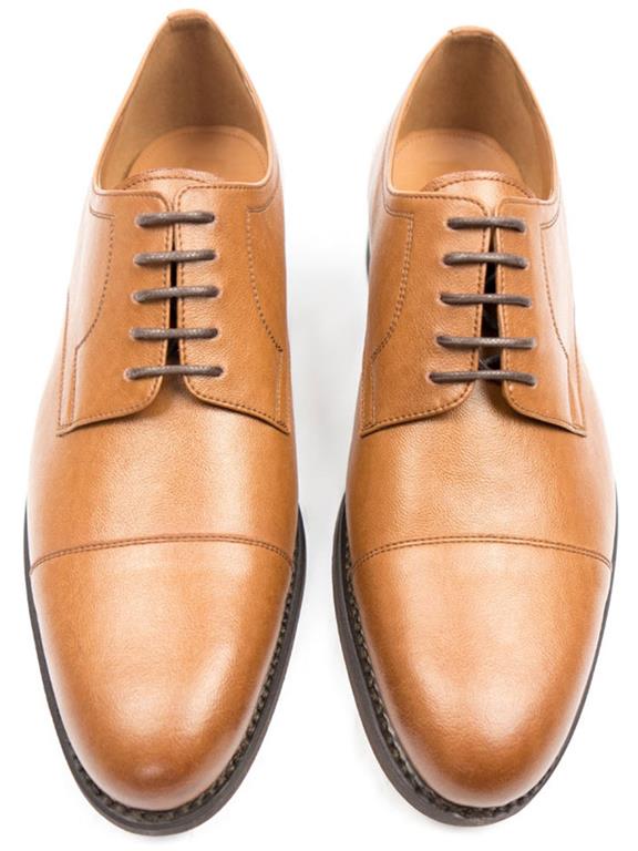 Derby's Goodyear Welt Lichtbruin from Shop Like You Give a Damn