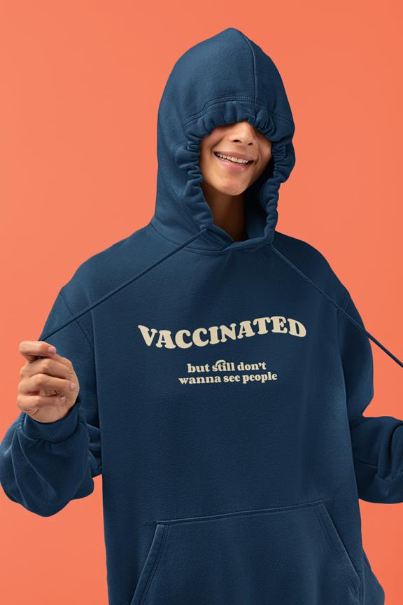 Hoodie Vaccinated Wit 2