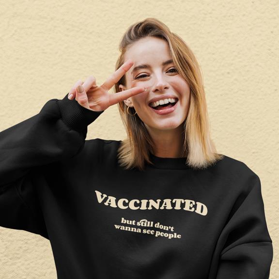 Sweatshirt Vaccinated Zwart 1