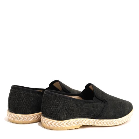 Slip-On Alicia Grijs from Shop Like You Give a Damn