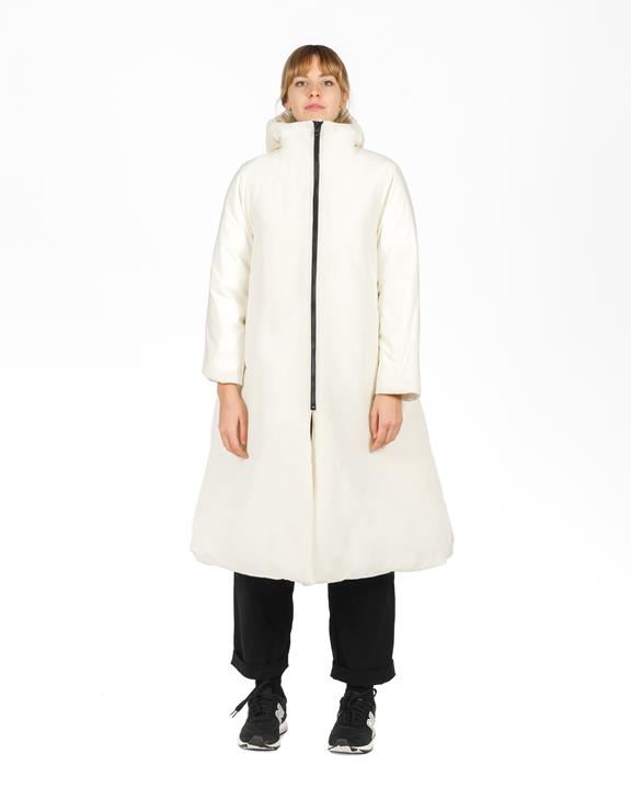 Raincoat White 1