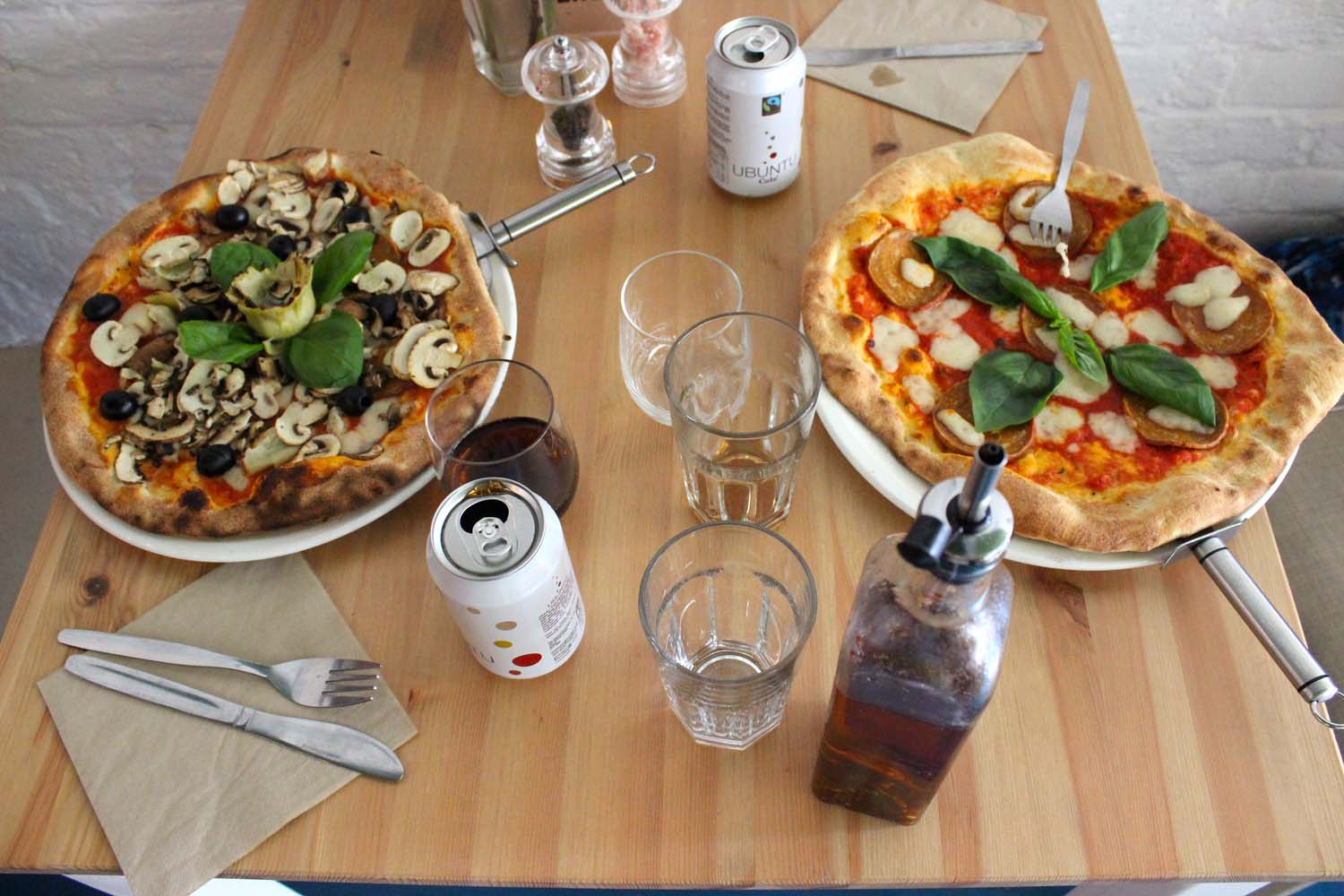 We Had Lunch at Purezza, the UK's First All-Vegan Pizzeria